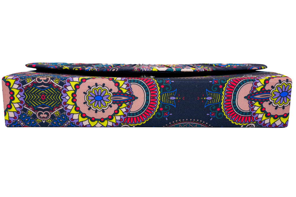 Matching Set Pattern Print Bag and Red Pashmina Bundle