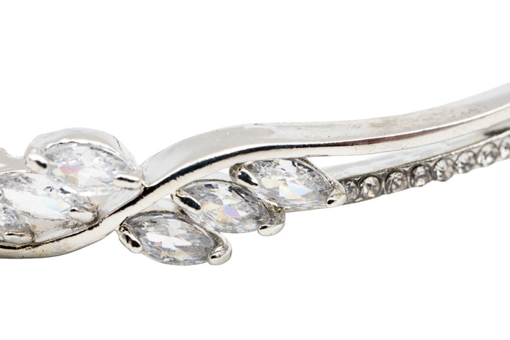 Regina Elegant silver-tone crystal twist bangle bracelet