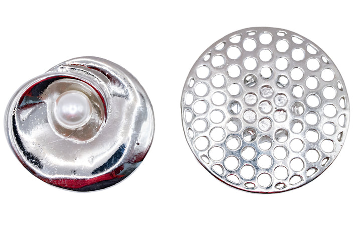 Georgie Magnetic Pearl Brooch